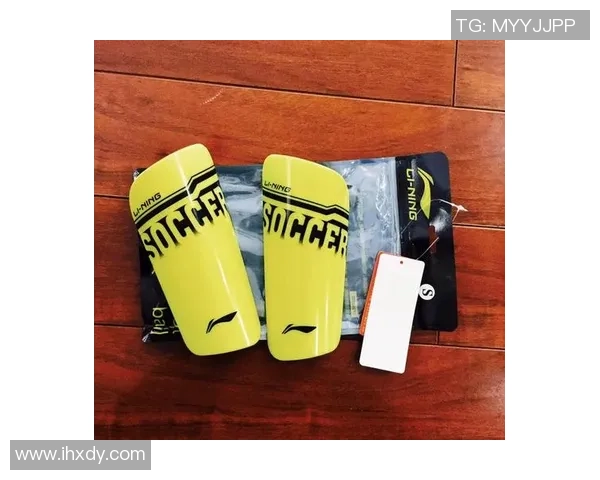 足球装备选购：护膝推荐